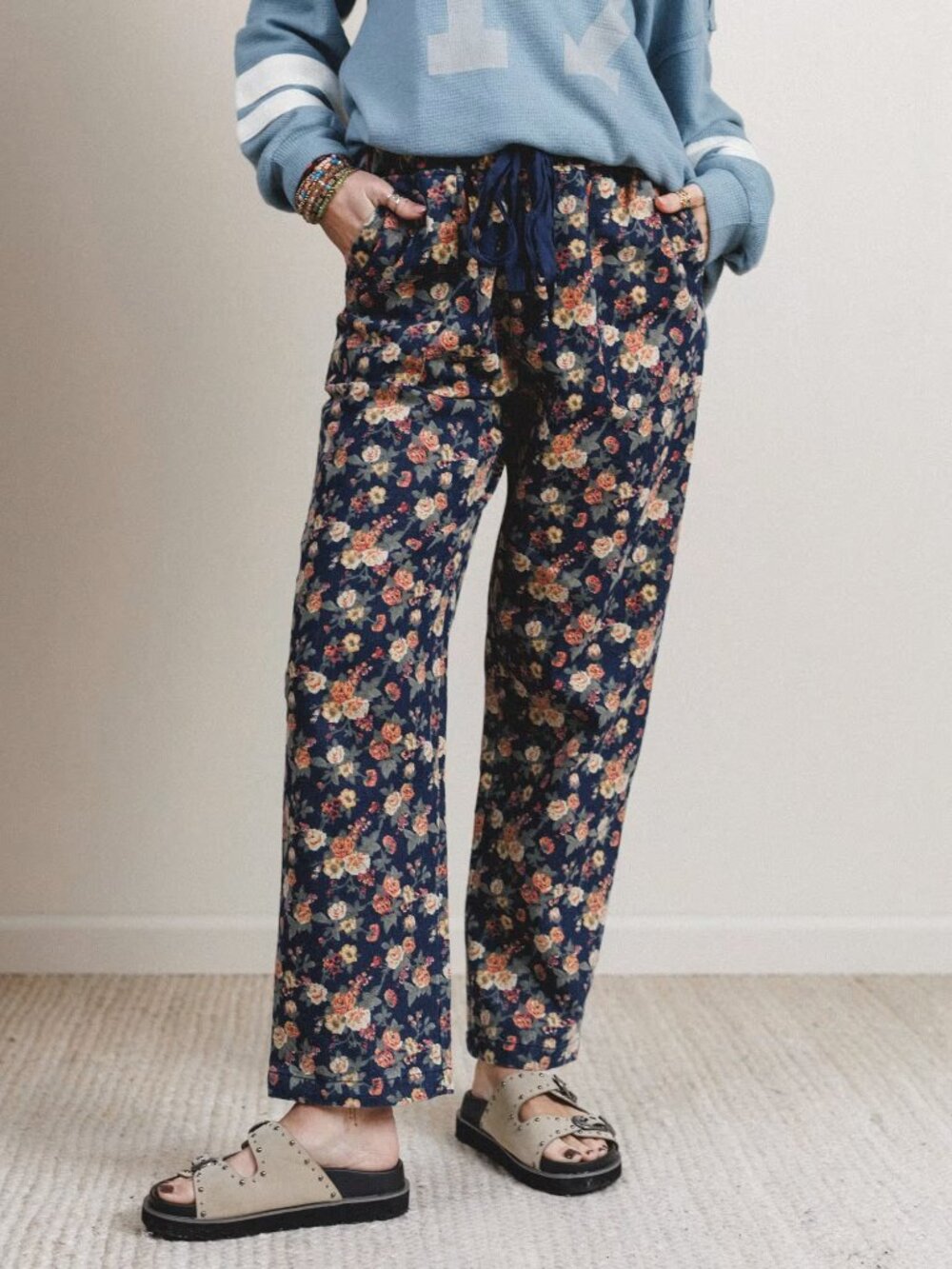 NWT Three Birds Nest Boutique Flower Patch Jeans Pants Cotton Boho Sz. M - Picture 1 of 11